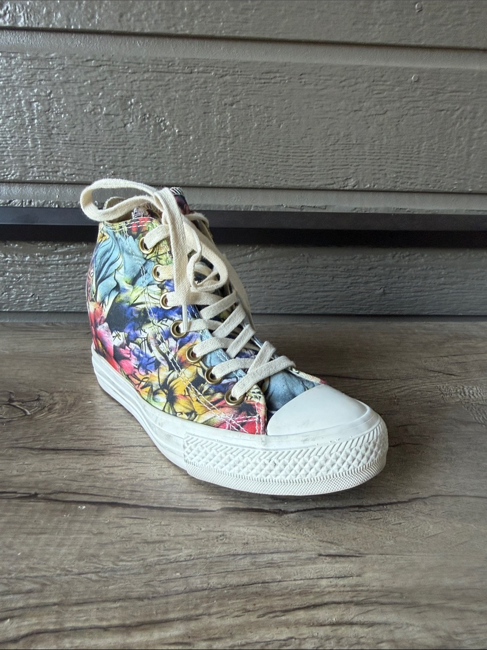Converse Women’s High-Top Sneakers - Floral Print with Cream Laces size 7